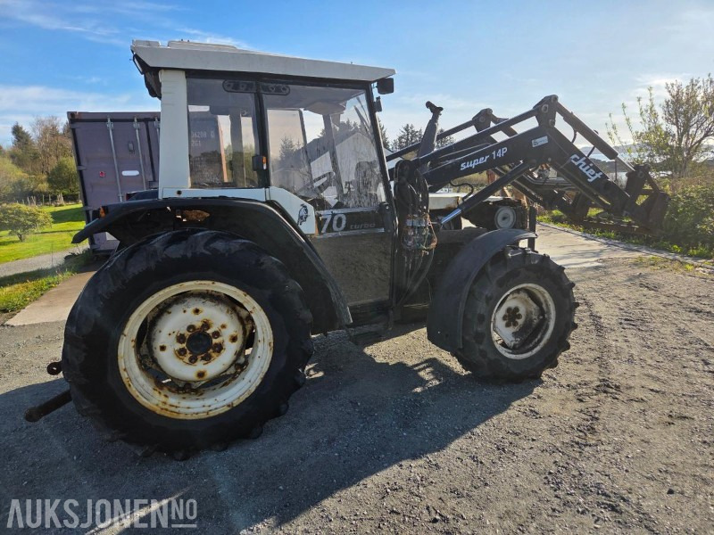 1994 Lamborghini 700 - Traktör: fotoğraf 3 1994 Lamborghini 700 - Traktör: fotoğraf 3
