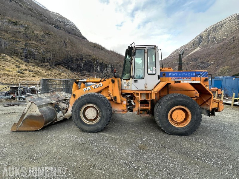 1995 Fiat-Hitachi FR130 Hjullaster, 10418 timer - Tekerlekli yükleyici: fotoğraf 2 1995 Fiat-Hitachi FR130 Hjullaster, 10418 timer - Tekerlekli yükleyici: fotoğraf 2