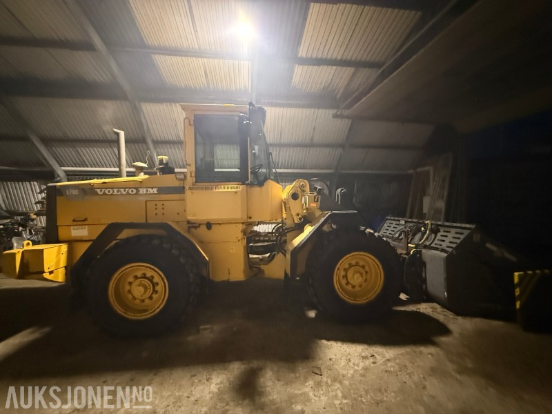 1996 Volvo L70C - Klappvinge - Sentralsmøring - 18 290t - Tekerlekli yükleyici: fotoğraf 4 1996 Volvo L70C - Klappvinge - Sentralsmøring - 18 290t - Tekerlekli yükleyici: fotoğraf 4
