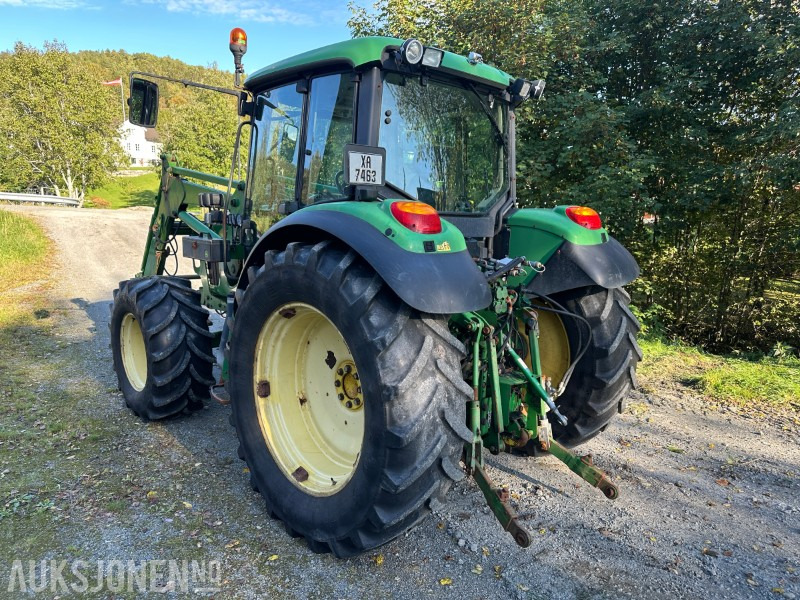 2004 John Deere 6320 - traktor med frontlaster - Traktör: fotoğraf 3 2004 John Deere 6320 - traktor med frontlaster - Traktör: fotoğraf 3