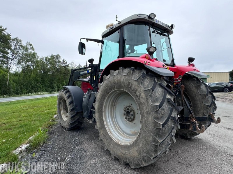 2004 Massey Ferguson 6480 Dynashift - Frontlaster med hydraulisk redskapslås - Fronthydraulikk - 40 km - Fjærende hytte - tredje funksjon - Traktör: fotoğraf 5 2004 Massey Ferguson 6480 Dynashift - Frontlaster med hydraulisk redskapslås - Fronthydraulikk - 40 km - Fjærende hytte - tredje funksjon - Traktör: fotoğraf 5