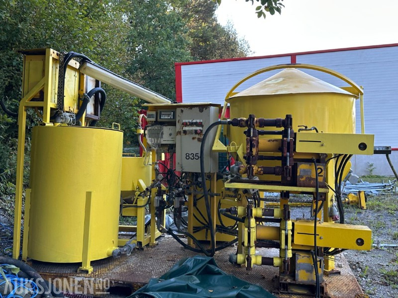 2006 Atlas Copco Injeksjonsplattform - İnşaat ekipmanı: fotoğraf 1 2006 Atlas Copco Injeksjonsplattform - İnşaat ekipmanı: fotoğraf 1