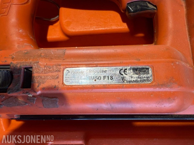 2006 Paslode impulse IM50 F18 gasspistol. - İnşaat ekipmanı: fotoğraf 5 2006 Paslode impulse IM50 F18 gasspistol. - İnşaat ekipmanı: fotoğraf 5