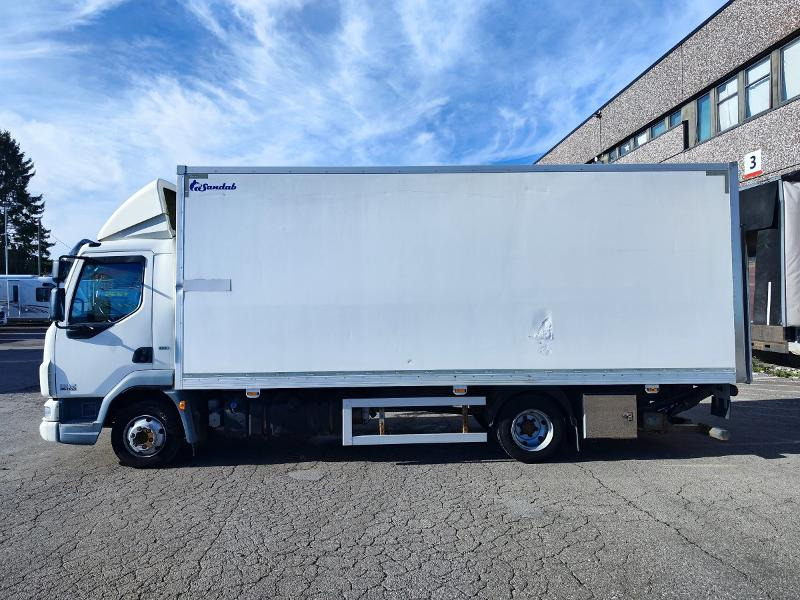 2012 DAF LF 45.180 / Zepro 1500 løftelem / Sidedør på skap - Kapalı kasa kamyon: fotoğraf 3 2012 DAF LF 45.180 / Zepro 1500 løftelem / Sidedør på skap - Kapalı kasa kamyon: fotoğraf 3