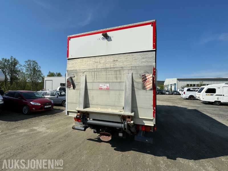 2013 MAN TGL 8.220 4X2BL - 18PL Carrier Frys - Bakløft - EU-Godkjent - Kapalı kasa kamyon: fotoğraf 5 2013 MAN TGL 8.220 4X2BL - 18PL Carrier Frys - Bakløft - EU-Godkjent - Kapalı kasa kamyon: fotoğraf 5