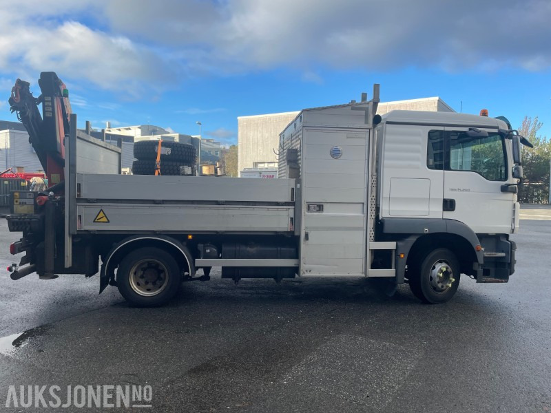 2013 MAN TGM 15.290 E- verkspåbygg med bak montert kran (Palfinger PK9002 – EH) og vinsj - Nye vinterfelger og dekk - Vinçli kamyon: fotoğraf 5 2013 MAN TGM 15.290 E- verkspåbygg med bak montert kran (Palfinger PK9002 – EH) og vinsj - Nye vinterfelger og dekk - Vinçli kamyon: fotoğraf 5