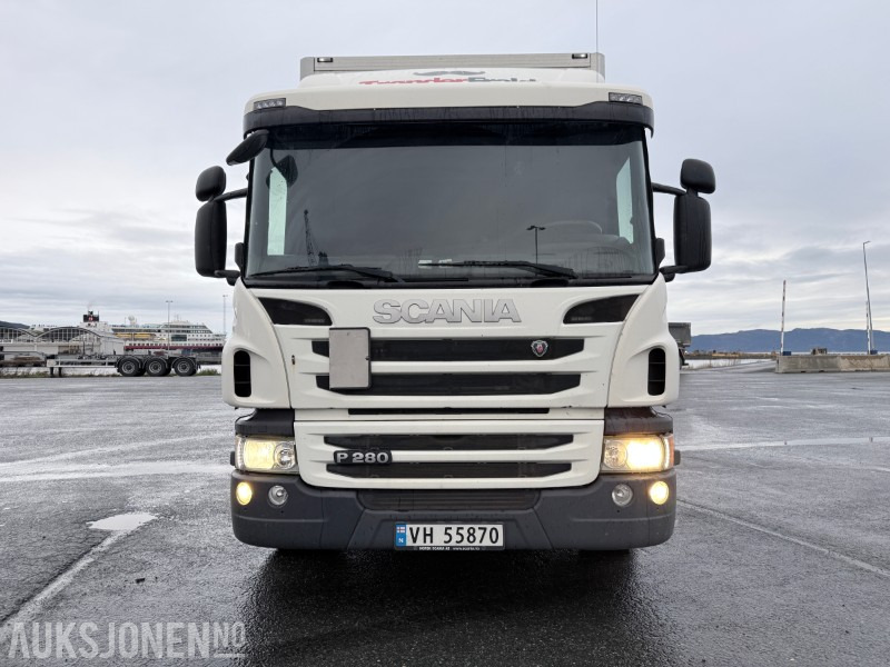 2013 Scania P280 4x2 skapbil med full sideåpning - Kapalı kasa kamyon: fotoğraf 2 2013 Scania P280 4x2 skapbil med full sideåpning - Kapalı kasa kamyon: fotoğraf 2