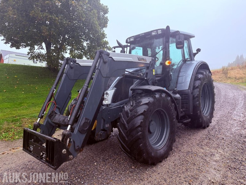 2013 Valtra N143 Direct med fronthydraulikk og kraftuttak(PTO) - Nylig EU godkjent - Traktör: fotoğraf 1 2013 Valtra N143 Direct med fronthydraulikk og kraftuttak(PTO) - Nylig EU godkjent - Traktör: fotoğraf 1