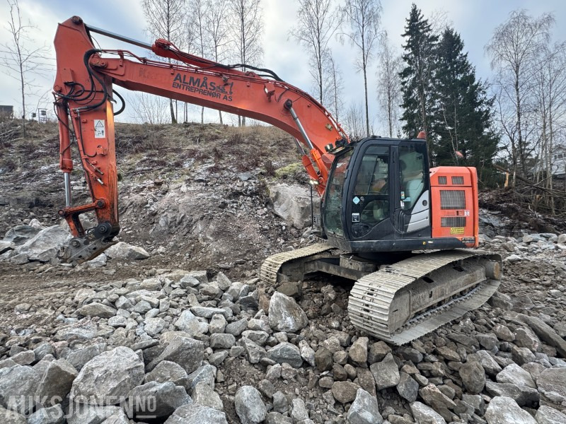 2014 Hitachi ZX225USLC-5B Beltegraver med tiltrotator og pusseskuffe - Ekskavatör: fotoğraf 1 2014 Hitachi ZX225USLC-5B Beltegraver med tiltrotator og pusseskuffe - Ekskavatör: fotoğraf 1