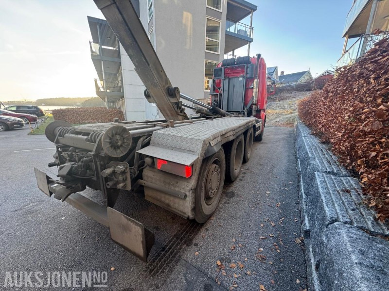 2015 Scania R580 8x4 tridem Krokbil / krokløft m/ JOAB 24t krok med knekk - Kancalı yükleyici kamyon: fotoğraf 5 2015 Scania R580 8x4 tridem Krokbil / krokløft m/ JOAB 24t krok med knekk - Kancalı yükleyici kamyon: fotoğraf 5