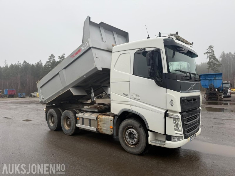 2015 VOLVO FH540 TIPPBIL SERVICEHISTORIKK ZETTERBERG PÅBYGG. - Damperli kamyon: fotoğraf 2 2015 VOLVO FH540 TIPPBIL SERVICEHISTORIKK ZETTERBERG PÅBYGG. - Damperli kamyon: fotoğraf 2