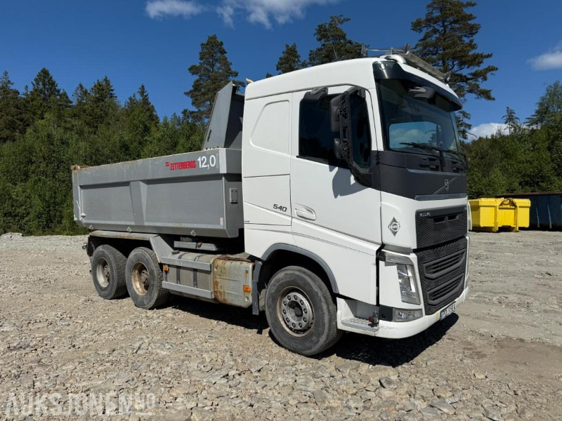 2015 VOLVO FH540 TIPPBIL SERVICEHISTORIKK ZETTERBERG PÅBYGG. - Damperli kamyon: fotoğraf 2 2015 VOLVO FH540 TIPPBIL SERVICEHISTORIKK ZETTERBERG PÅBYGG. - Damperli kamyon: fotoğraf 2