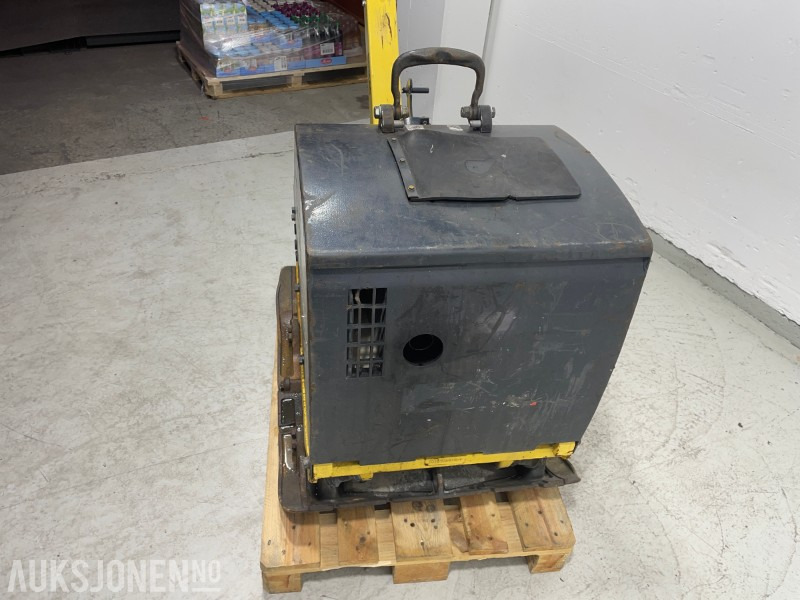 2016 Bomag BPR 100/80 D 710 kg - Kun 240 timer - Vibroplate - Silindir makinesi: fotoğraf 4 2016 Bomag BPR 100/80 D 710 kg - Kun 240 timer - Vibroplate - Silindir makinesi: fotoğraf 4