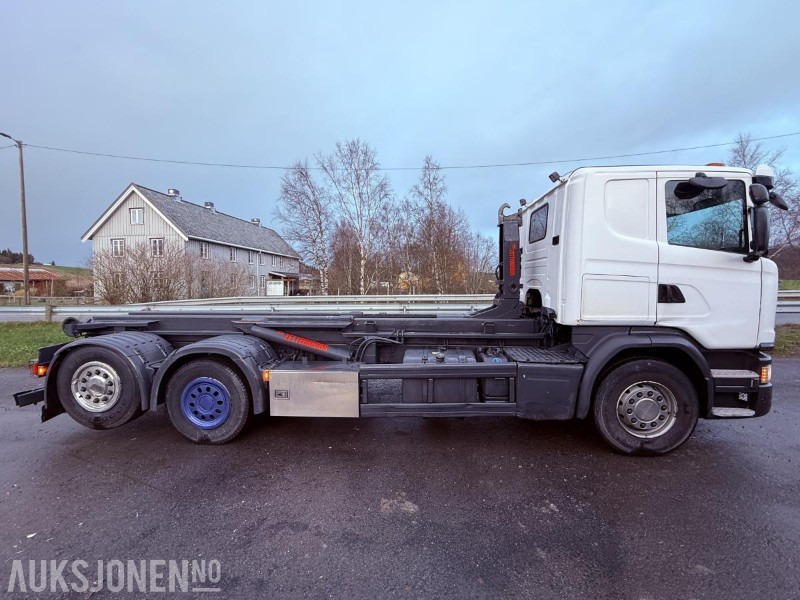 2016 Scania G450 EURO 6 444933 km m/ Krokflak med Hiab 140 AW kran - Kancalı yükleyici kamyon: fotoğraf 4 2016 Scania G450 EURO 6 444933 km m/ Krokflak med Hiab 140 AW kran - Kancalı yükleyici kamyon: fotoğraf 4
