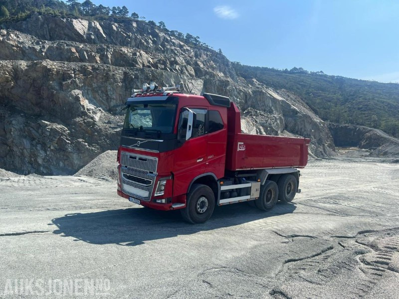 2016 Volvo FH16 650 6x4 Tippbil med lav kmstand - Damperli kamyon: fotoğraf 1 2016 Volvo FH16 650 6x4 Tippbil med lav kmstand - Damperli kamyon: fotoğraf 1