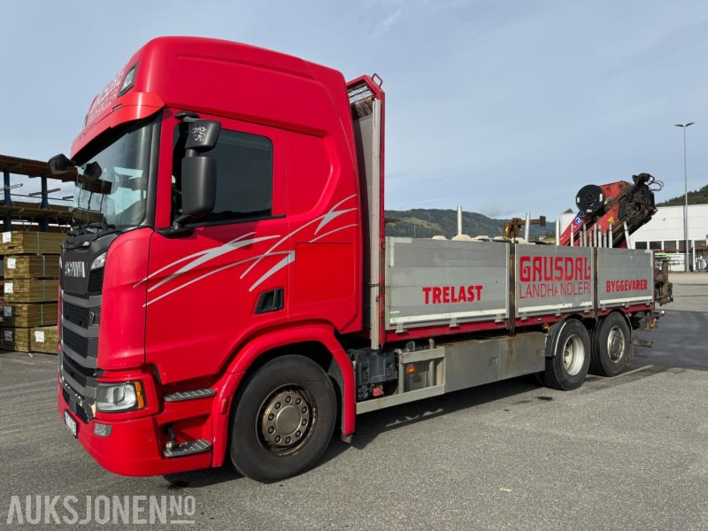 2017 Scania R500 planbil med HMF kran - Vinçli kamyon: fotoğraf 1 2017 Scania R500 planbil med HMF kran - Vinçli kamyon: fotoğraf 1