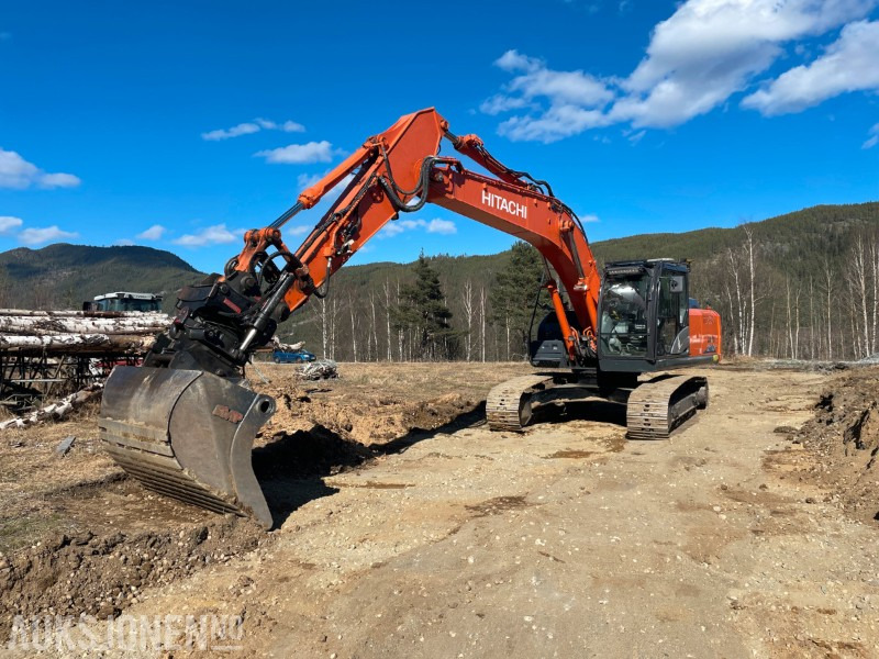 2018 Hitachi ZX210 LC-6/Leica GPS/Kamera/LED/Oil Quick - Ekskavatör: fotoğraf 1 2018 Hitachi ZX210 LC-6/Leica GPS/Kamera/LED/Oil Quick - Ekskavatör: fotoğraf 1