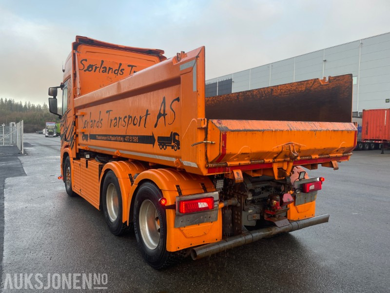 2018 Scania R500 6x4 m/dumperkasse brøyterigget Kun 167 000 km - Damperli kamyon: fotoğraf 4 2018 Scania R500 6x4 m/dumperkasse brøyterigget Kun 167 000 km - Damperli kamyon: fotoğraf 4