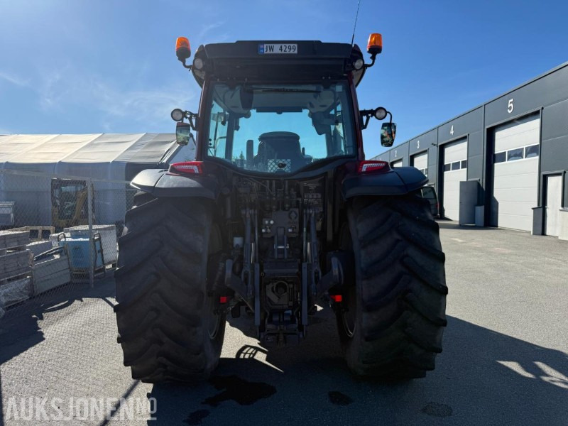 Traktör 2020 Valtra A134 Traktor m/frontlaster.: fotoğraf 7