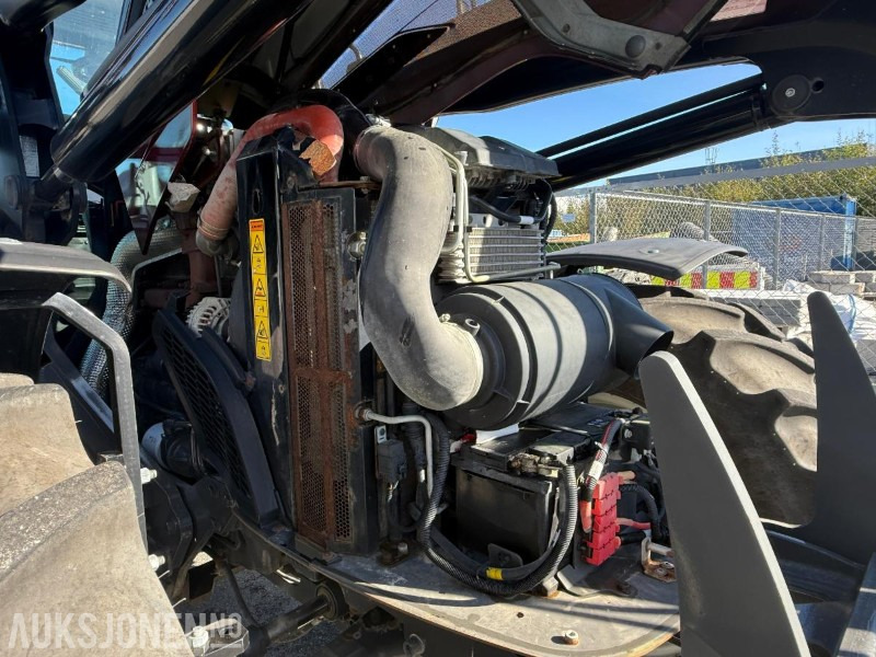 Traktör 2020 Valtra A134 Traktor m/frontlaster.: fotoğraf 17