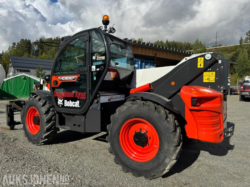 2022 Bobcat T40.180SLPRC teleskoplaster med skuffe og hydraulisk gafler - Teleskopik yükleyici: fotoğraf 3 2022 Bobcat T40.180SLPRC teleskoplaster med skuffe og hydraulisk gafler - Teleskopik yükleyici: fotoğraf 3
