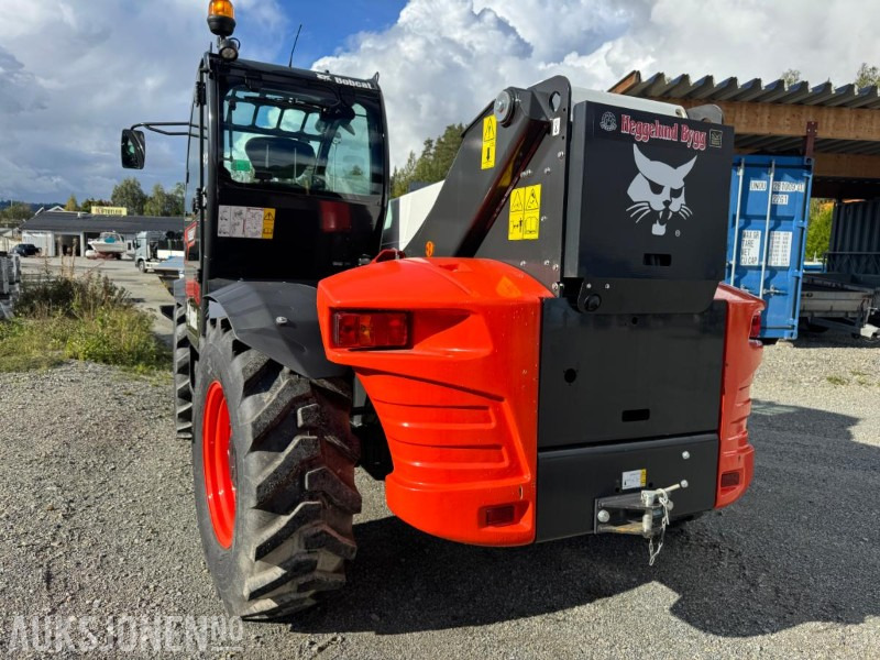 2022 Bobcat T40.180SLPRC teleskoplaster med skuffe og hydraulisk gafler - Teleskopik yükleyici: fotoğraf 4 2022 Bobcat T40.180SLPRC teleskoplaster med skuffe og hydraulisk gafler - Teleskopik yükleyici: fotoğraf 4