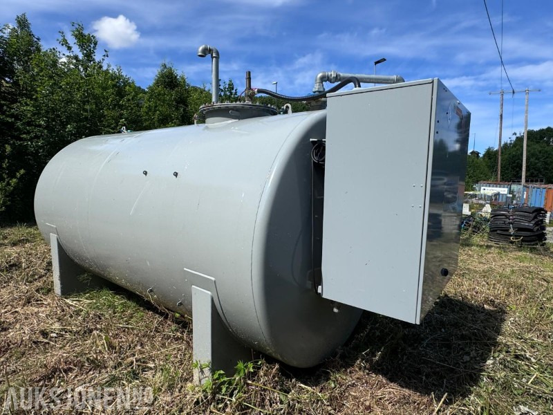 2022 Veratank 10.000 Liter - Dieseltank - Ståltank med dobbelvegg - HDM 80 eco Box - Piusi slangetrommel 10 m slange - OCIO Overfyllingsvern - İnşaat ekipmanı: fotoğraf 2 2022 Veratank 10.000 Liter - Dieseltank - Ståltank med dobbelvegg - HDM 80 eco Box - Piusi slangetrommel 10 m slange - OCIO Overfyllingsvern - İnşaat ekipmanı: fotoğraf 2