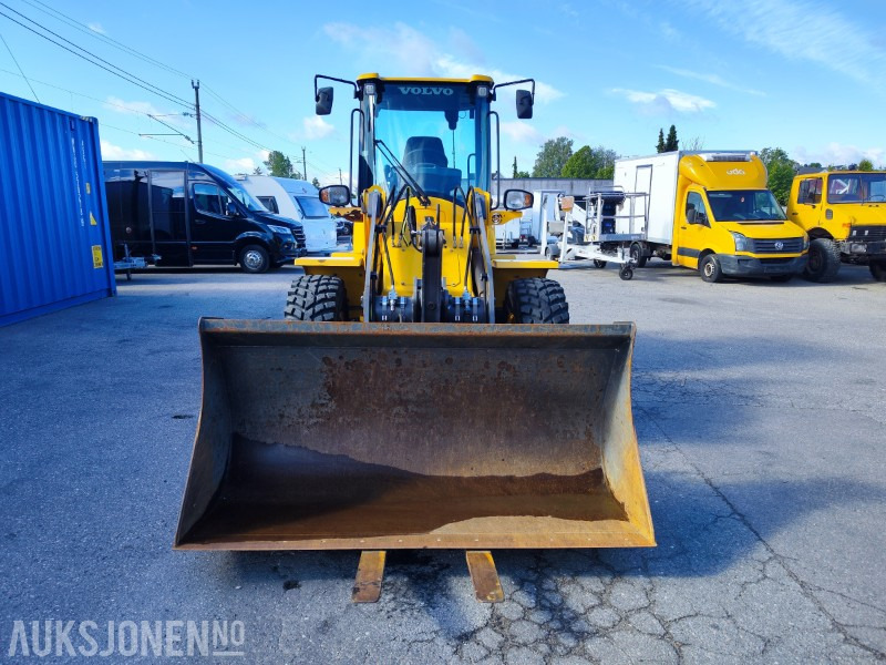 2022 Volvo L30GS – Komplett maskin - Lavt timetall - Feiekost - Vikeplog - Skuff - Gafler - Tekerlekli yükleyici: fotoğraf 3 2022 Volvo L30GS – Komplett maskin - Lavt timetall - Feiekost - Vikeplog - Skuff - Gafler - Tekerlekli yükleyici: fotoğraf 3