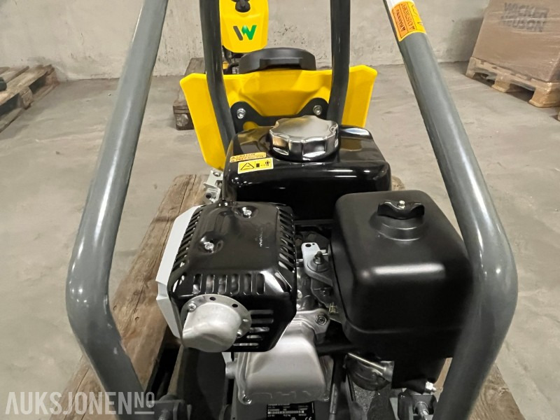 2023 Wacker Neuson Vibroplate BPS1340Aw 75kg - İnşaat ekipmanı: fotoğraf 5 2023 Wacker Neuson Vibroplate BPS1340Aw 75kg - İnşaat ekipmanı: fotoğraf 5