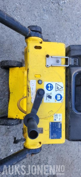 4 stk.Wacker Neuson BFS1345A Asfaltsag / Betongsag | Rep.objekt - İnşaat ekipmanı: fotoğraf 5 4 stk.Wacker Neuson BFS1345A Asfaltsag / Betongsag | Rep.objekt - İnşaat ekipmanı: fotoğraf 5