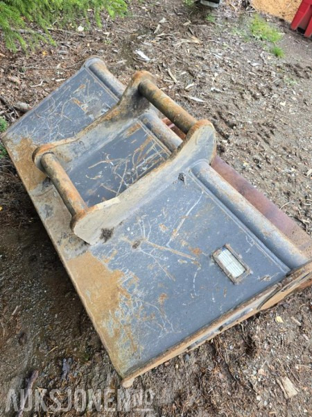 SMP pusseskuff med S60 feste - Ataşman - İş makinaları: fotoğraf 3 SMP pusseskuff med S60 feste - Ataşman - İş makinaları: fotoğraf 3