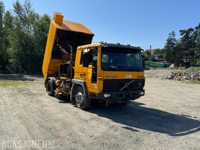 1998 Volvo FL614 feiebil m/ Johnston-Beam S5000 | 135 965 km | 4 638 t | Automat - Atık toplama taşıt/ Özel amaçlı taşıt: fotoğraf 2 1998 Volvo FL614 feiebil m/ Johnston-Beam S5000 | 135 965 km | 4 638 t | Automat - Atık toplama taşıt/ Özel amaçlı taşıt: fotoğraf 2