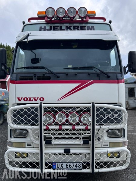 2001 Volvo FH16 Trekkvogn - 520 - 6x4 - Navreduksjon - Çekici: fotoğraf 2 2001 Volvo FH16 Trekkvogn - 520 - 6x4 - Navreduksjon - Çekici: fotoğraf 2