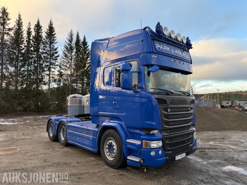 2015 Scania R-serie 6x4 Påkostet - Brøyterigget - Tipphydraulikk - Sprederhydraulikk - 675 643km - Çekici: fotoğraf 3 2015 Scania R-serie 6x4 Påkostet - Brøyterigget - Tipphydraulikk - Sprederhydraulikk - 675 643km - Çekici: fotoğraf 3