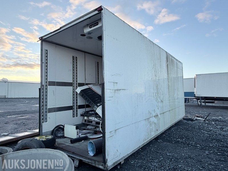 2005 Bussbygg thermoskap med full sideåpning - Kamyon: fotoğraf 4 2005 Bussbygg thermoskap med full sideåpning - Kamyon: fotoğraf 4