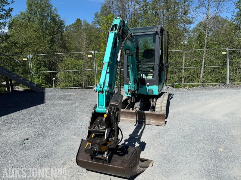 Kobelco SK22 minigraver, Engcon Tiltrotator, pigghammer, 2 skuffer, lys - Ekskavatör: fotoğraf 2 Kobelco SK22 minigraver, Engcon Tiltrotator, pigghammer, 2 skuffer, lys - Ekskavatör: fotoğraf 2