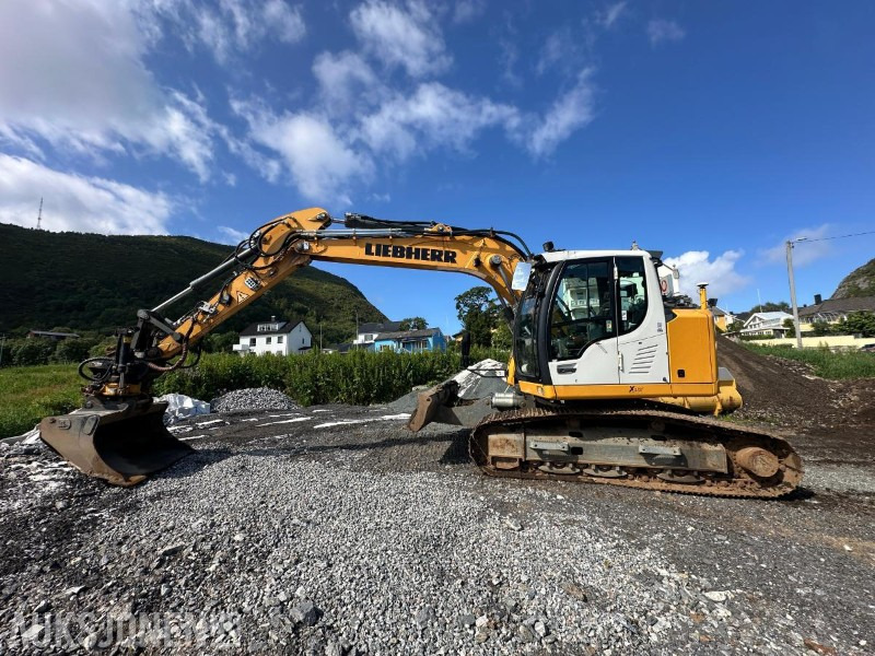 Liebherr R914 STD Compact Litronic Beltegraver - 2932 Timer - Sentralsmøring - Novatron 3D GPS - Kamera - 4 Skuffer - Ekskavatör: fotoğraf 2 Liebherr R914 STD Compact Litronic Beltegraver - 2932 Timer - Sentralsmøring - Novatron 3D GPS - Kamera - 4 Skuffer - Ekskavatör: fotoğraf 2