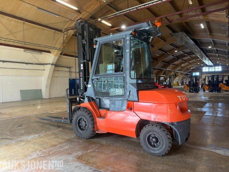 2012 Toyota 42-7FDA50 gaffeltruck- 1506 timer - årskontrollert og godkjent. - Malzeme taşıma ekipmanı: fotoğraf 3 2012 Toyota 42-7FDA50 gaffeltruck- 1506 timer - årskontrollert og godkjent. - Malzeme taşıma ekipmanı: fotoğraf 3