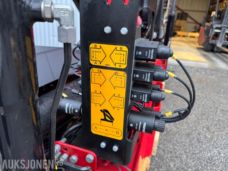 NY HMF 1120-RCS-K5 kran med fjenkontroll og uttak for grabb og rotator finansal kiralama NY HMF 1120-RCS-K5 kran med fjenkontroll og uttak for grabb og rotator: fotoğraf 8 NY HMF 1120-RCS-K5 kran med fjenkontroll og uttak for grabb og rotator finansal kiralama NY HMF 1120-RCS-K5 kran med fjenkontroll og uttak for grabb og rotator: fotoğraf 8