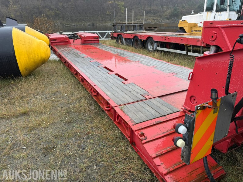 2000 Faymonville Es-Ge Mega brønntralle – 8 m plan + 5 m uttrekk, avtagbar svanehals, tvangsstyring - Römork: fotoğraf 4 2000 Faymonville Es-Ge Mega brønntralle – 8 m plan + 5 m uttrekk, avtagbar svanehals, tvangsstyring - Römork: fotoğraf 4