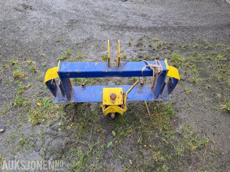1990 Kombi-hengerfeste med kule og krok - Tarım araçları: fotoğraf 5 1990 Kombi-hengerfeste med kule og krok - Tarım araçları: fotoğraf 5