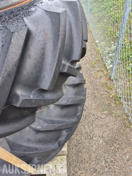 2000 Tvillinghjul sett X - Tarım araçları: fotoğraf 3 2000 Tvillinghjul sett X - Tarım araçları: fotoğraf 3