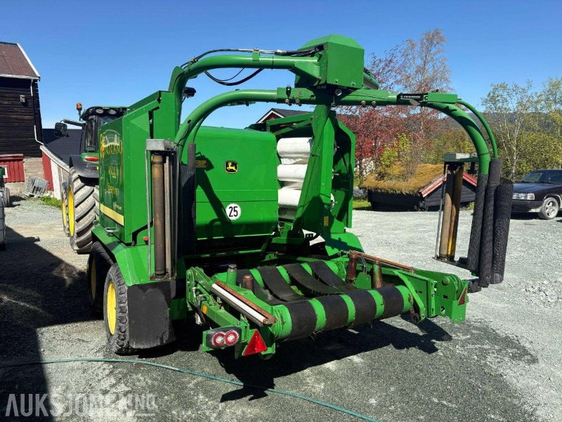 2012 Rundballepresse - John Deere 744 - Tarım araçları: fotoğraf 3 2012 Rundballepresse - John Deere 744 - Tarım araçları: fotoğraf 3