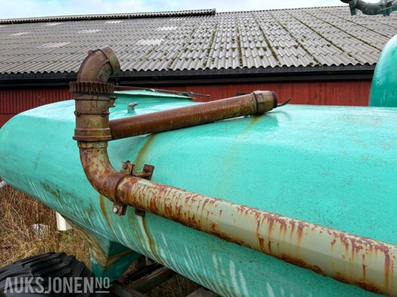 Tarım araçları MOI DOFF X4 GJØDSELSVOGN: fotoğraf 11 Tarım araçları MOI DOFF X4 GJØDSELSVOGN: fotoğraf 11