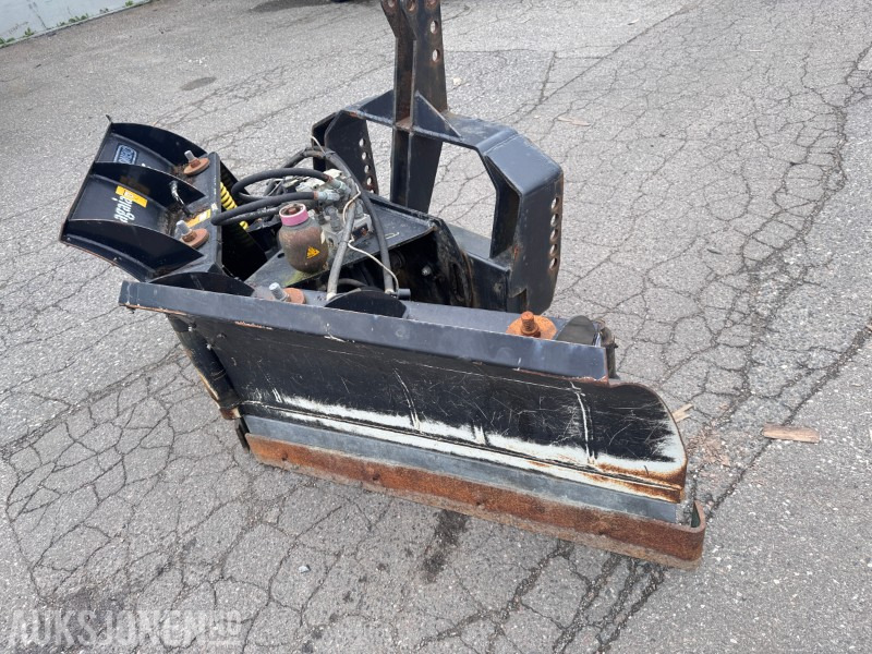 Schmidt VP240 V-plog - Tarım araçları: fotoğraf 3 Schmidt VP240 V-plog - Tarım araçları: fotoğraf 3