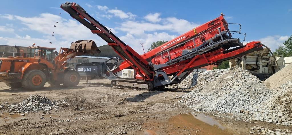 Sandvik QA 441 - Elek: fotoğraf 1 Sandvik QA 441 - Elek: fotoğraf 1