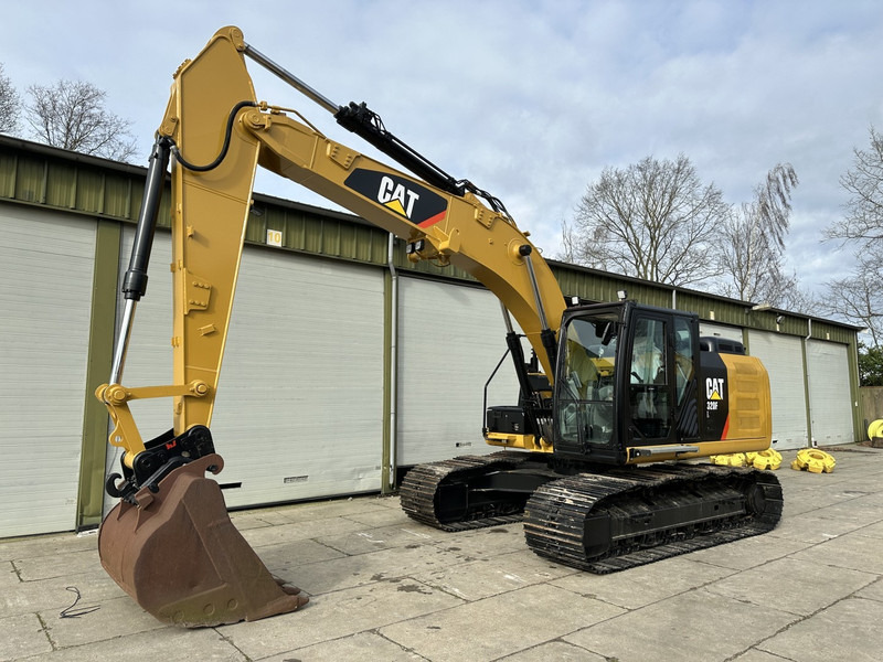 Caterpillar 320 FL Low hours - Paletli ekskavatör: fotoğraf 1 Caterpillar 320 FL Low hours - Paletli ekskavatör: fotoğraf 1
