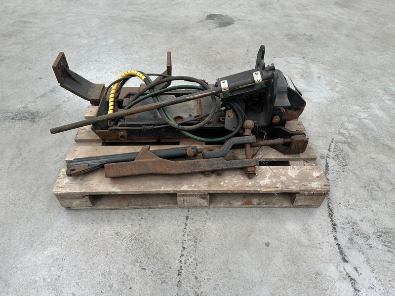 Traktör New Holland Pick up hitch: fotoğraf 8 Traktör New Holland Pick up hitch: fotoğraf 8