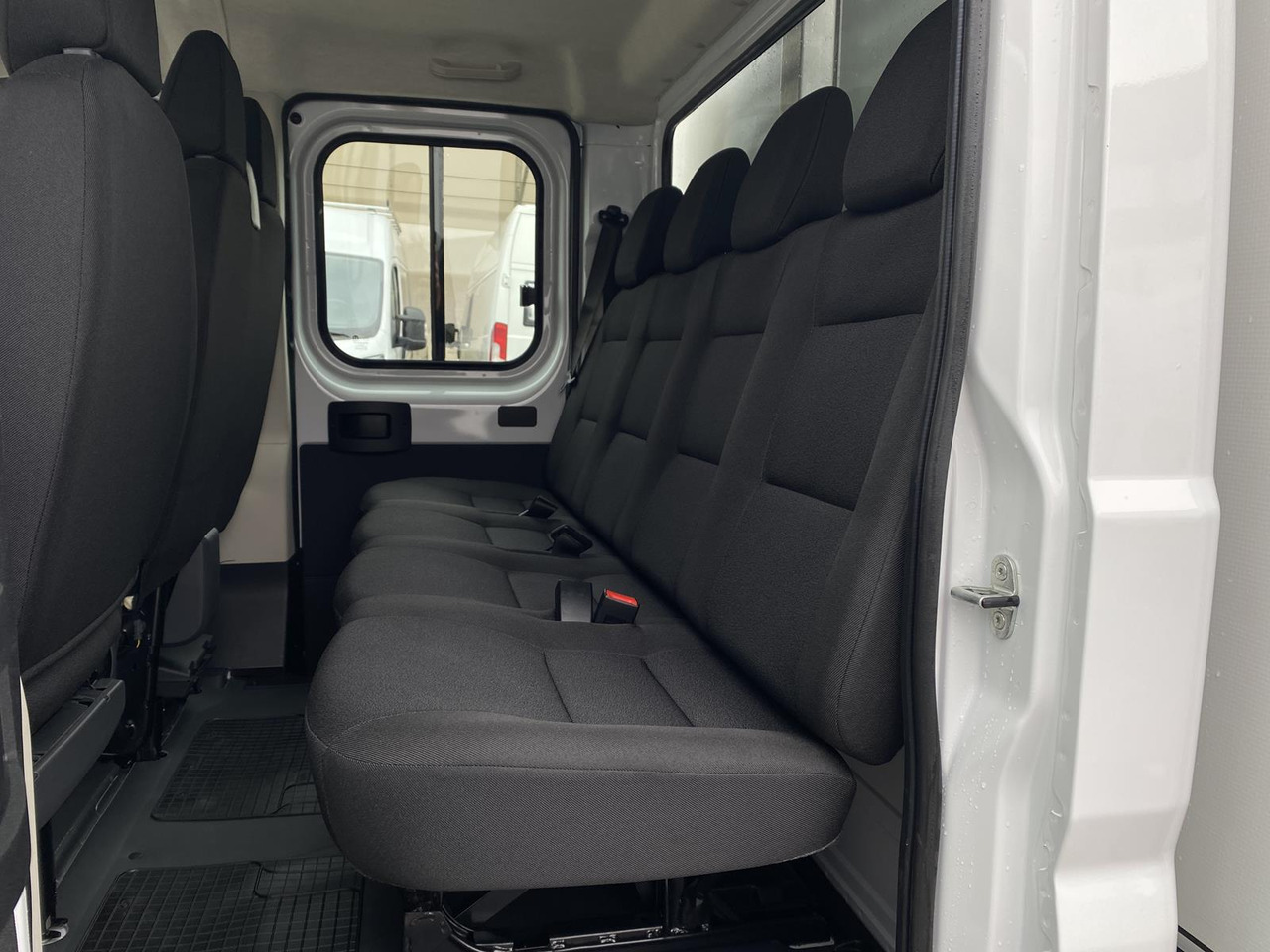 OPEL MOVANO 1+6 DOKA 140PS | KÜHLKOFFER + LADERAMPE - Frigorifik kamyonet: fotoğraf 5 OPEL MOVANO 1+6 DOKA 140PS | KÜHLKOFFER + LADERAMPE - Frigorifik kamyonet: fotoğraf 5