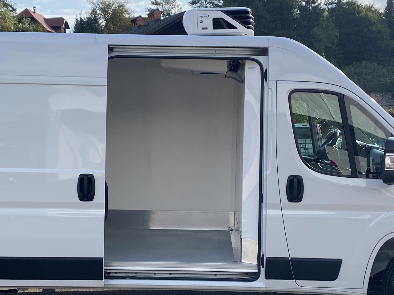 Yeni Frigorifik kamyonet PEUGEOT BOXER L3H2 180PS CONFORT 335 / FRISCHDIENST BIS 0 + XARIOS 300 12-230V: fotoğraf 7